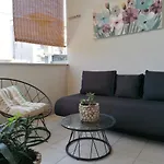 Nice Split Apartment With Underground Garage